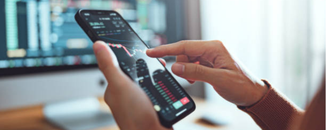 The Benefits of Partnering with AdroFX