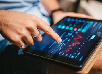 How to Choose a Forex Broker: The Ultimate Guide